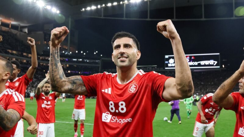 Maripán vence desconfiança inicial no Inter e vira peça importante na defesa de Pezzolano