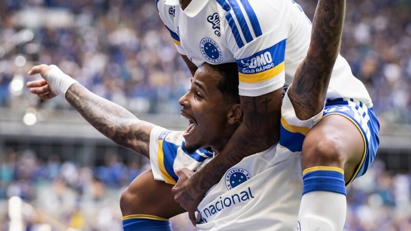 Cruzeiro rejuvenesce elenco e entra no top 5 dos mais novos do Brasileirão