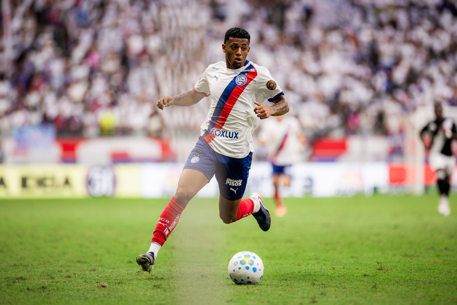 Bahia negocia com CBF a liberação de Kauê Furquim para treinos antes de duelo com a Chapecoense