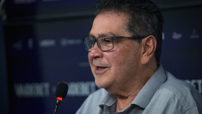 Presidente do Remo confirma contratação de atacante paraguaio e lateral do Cuiabá