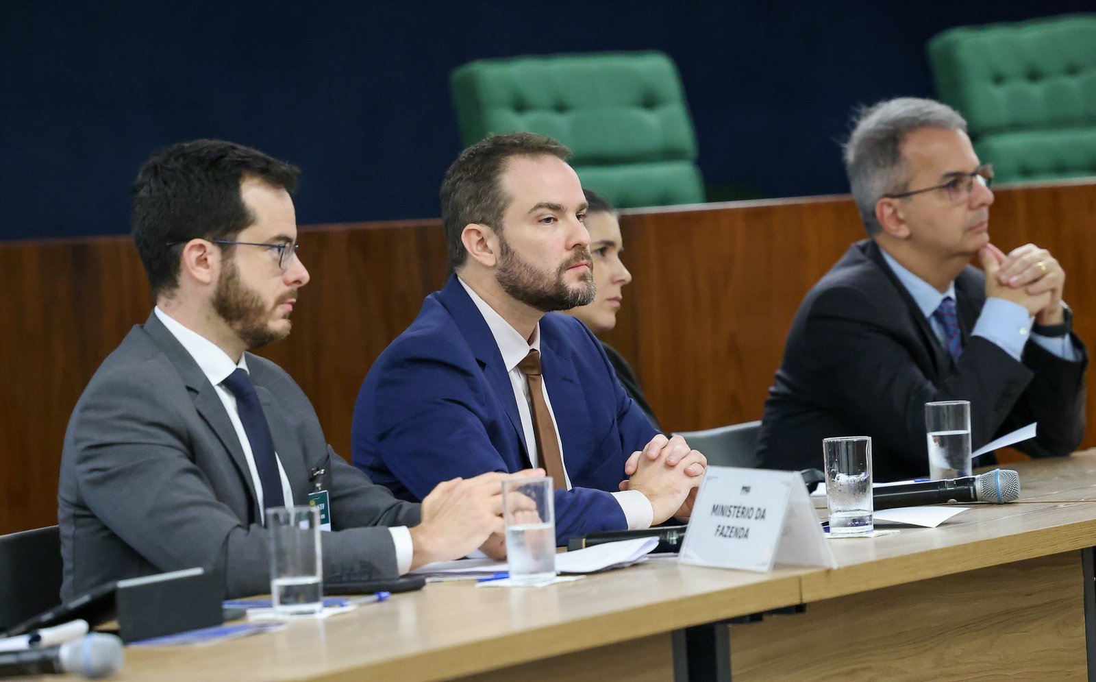 Durigan diz que crise da Casas Bahia não indica problema geral na economia: ‘Não há’