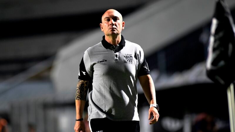 Zanardi desabafa após empate da Ponte e admite desgaste: “Parte física e mental estão esgotadas”