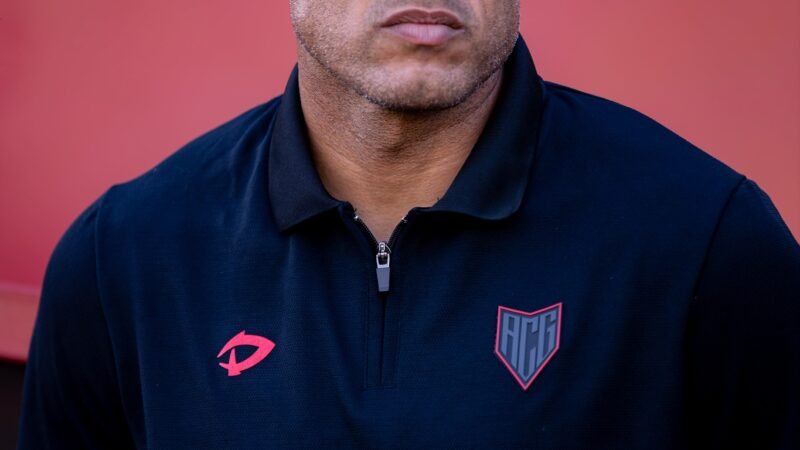 Roger Silva avalia sequência negativa do Atlético-GO antes de confronto contra o Botafogo-SP