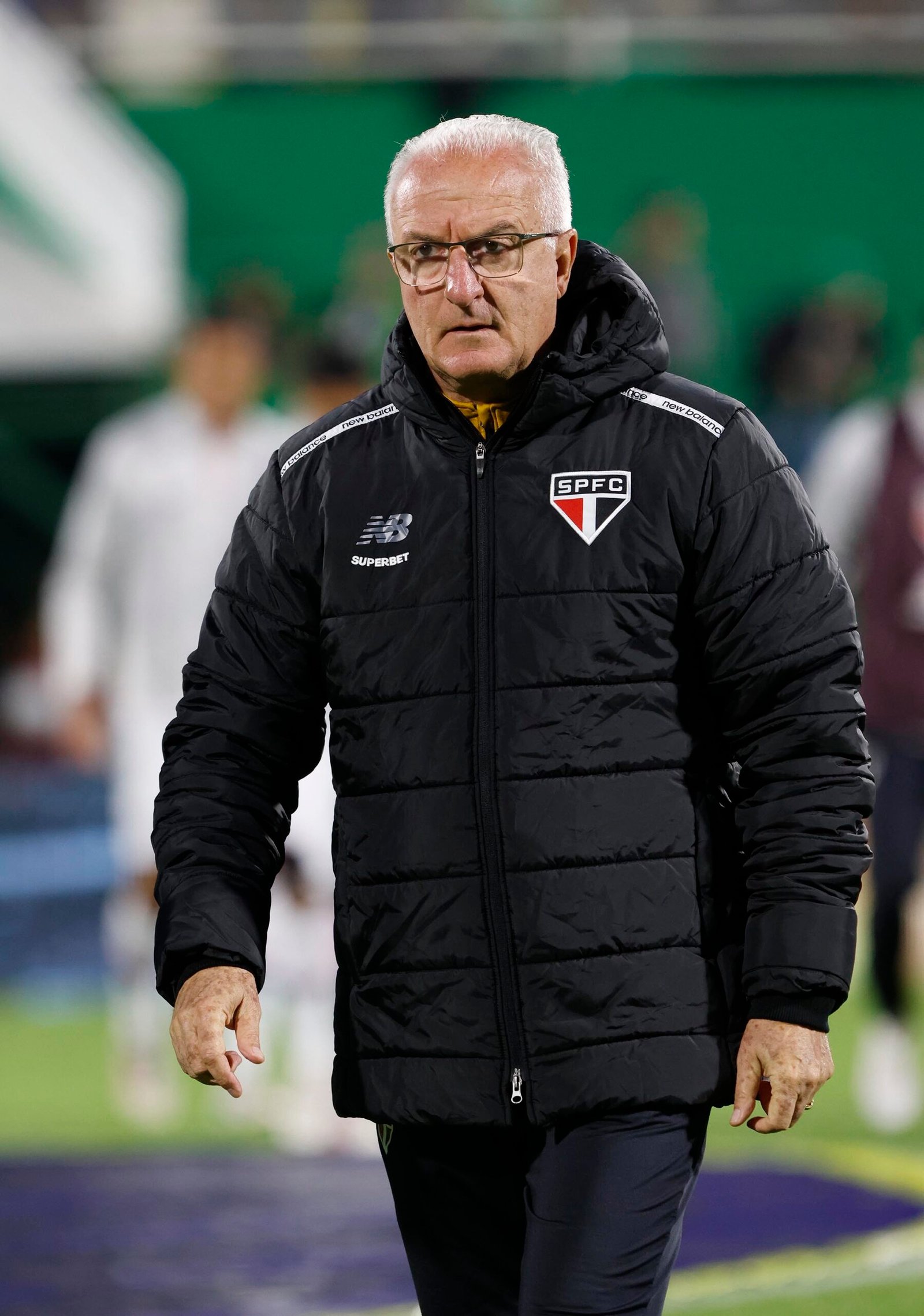 Desempenho piora a cada rodada, e São Paulo se mantém fora do Z-4 graças ao começo com Crespo