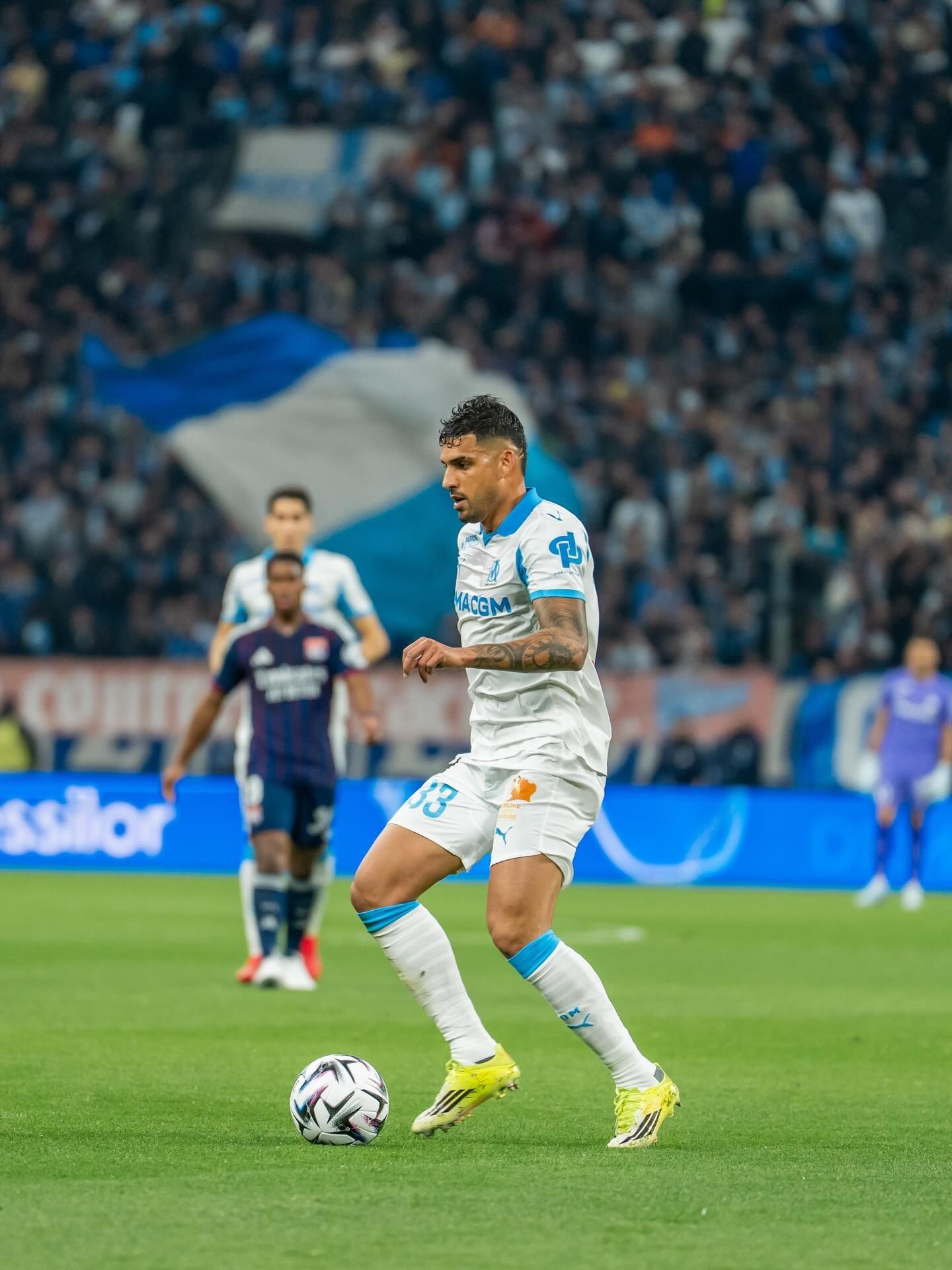 Arthur, Rodinei e Emerson Palmieri: Santos abre semana sob expectativa de reforços