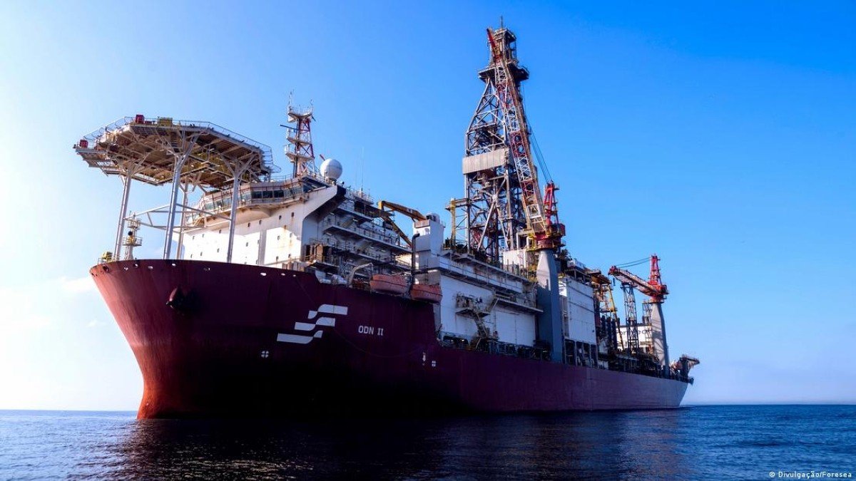 Justiça do DF suspende imposto de exportação de 12% sobre petróleo; arrecadação já chega a R$ 7,9 bilhões