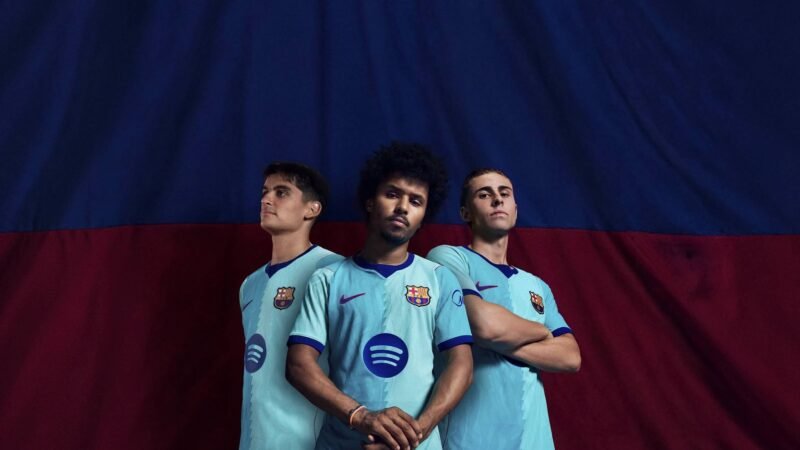 Barcelona lança terceiro uniforme para a temporada 2026/27; veja