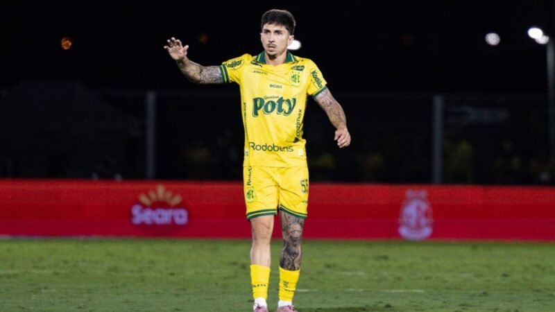 Cazonatti fala sobre estreia como titular pelo Mirassol e projeta Libertadores
