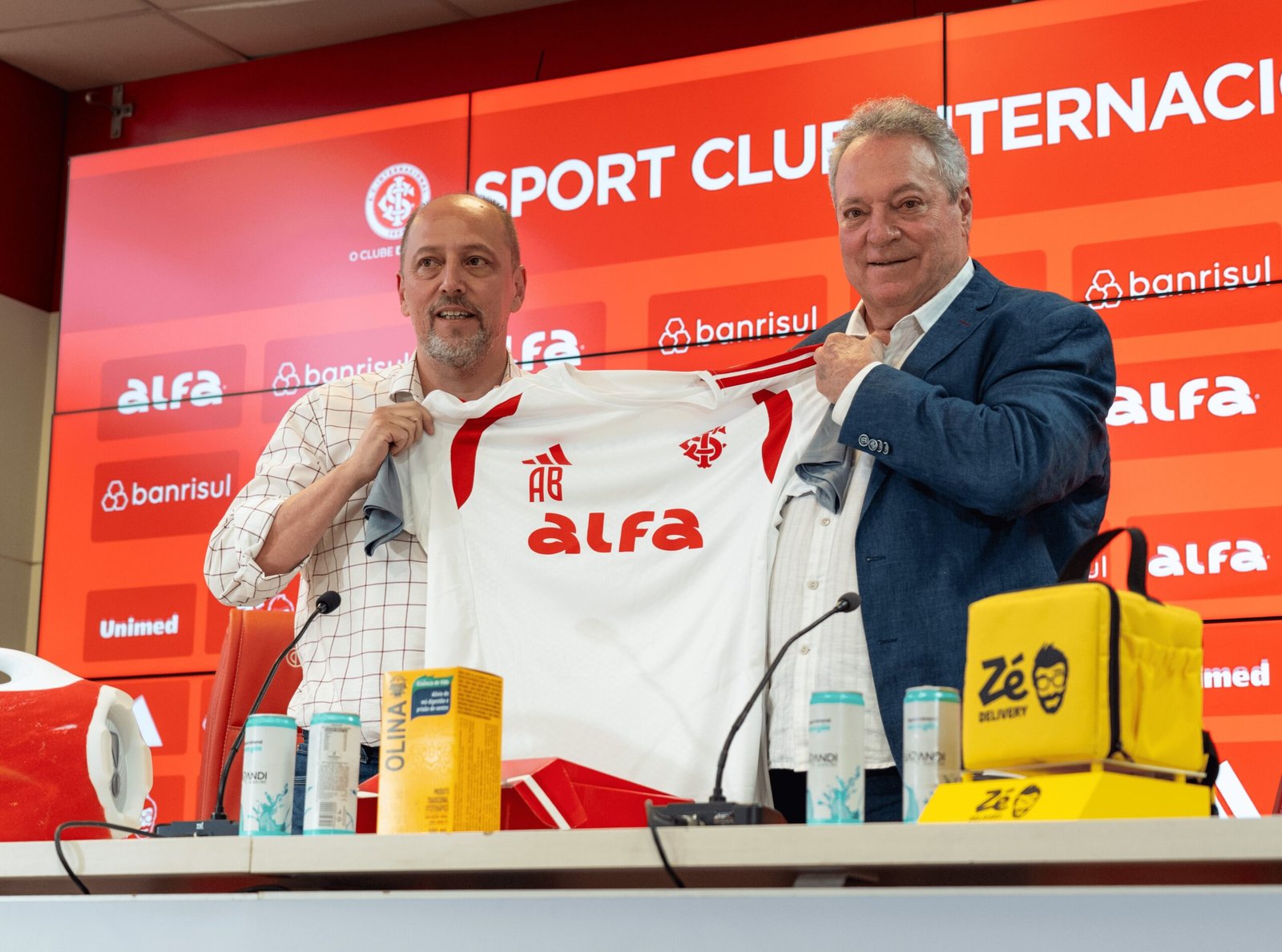 Presidente do Inter e Abel explicam impacto do Gre-Nal na Copa do Brasil: “Pessoas ficam mais sérias”