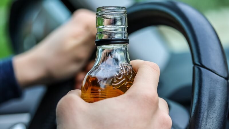 Projeto de lei quer suspender por 10 anos CNH de motorista alcoolizado que causar morte