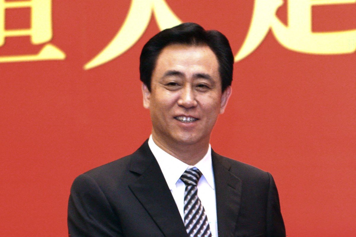 Fundador da Evergrande é condenado a prisão perpétua na China; penas de outros cinco executivos vão de 6 a 18 anos