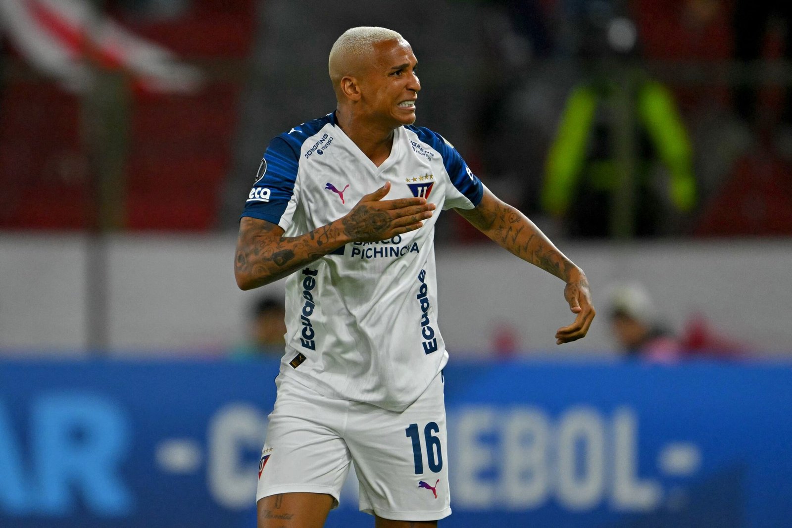 Deyverson, carrasco de Fla e Flu na Libertadores, aposta em experiência: “Conheço bem o torneio”