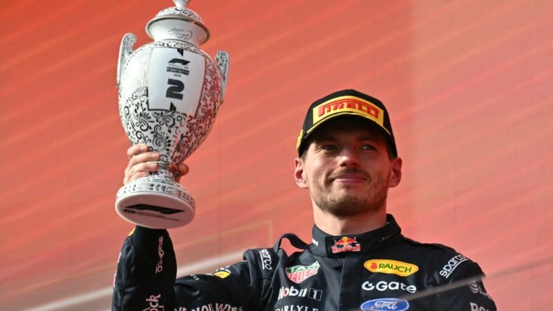 Max Verstappen renova com a Red Bull e fica na F1 até 2030