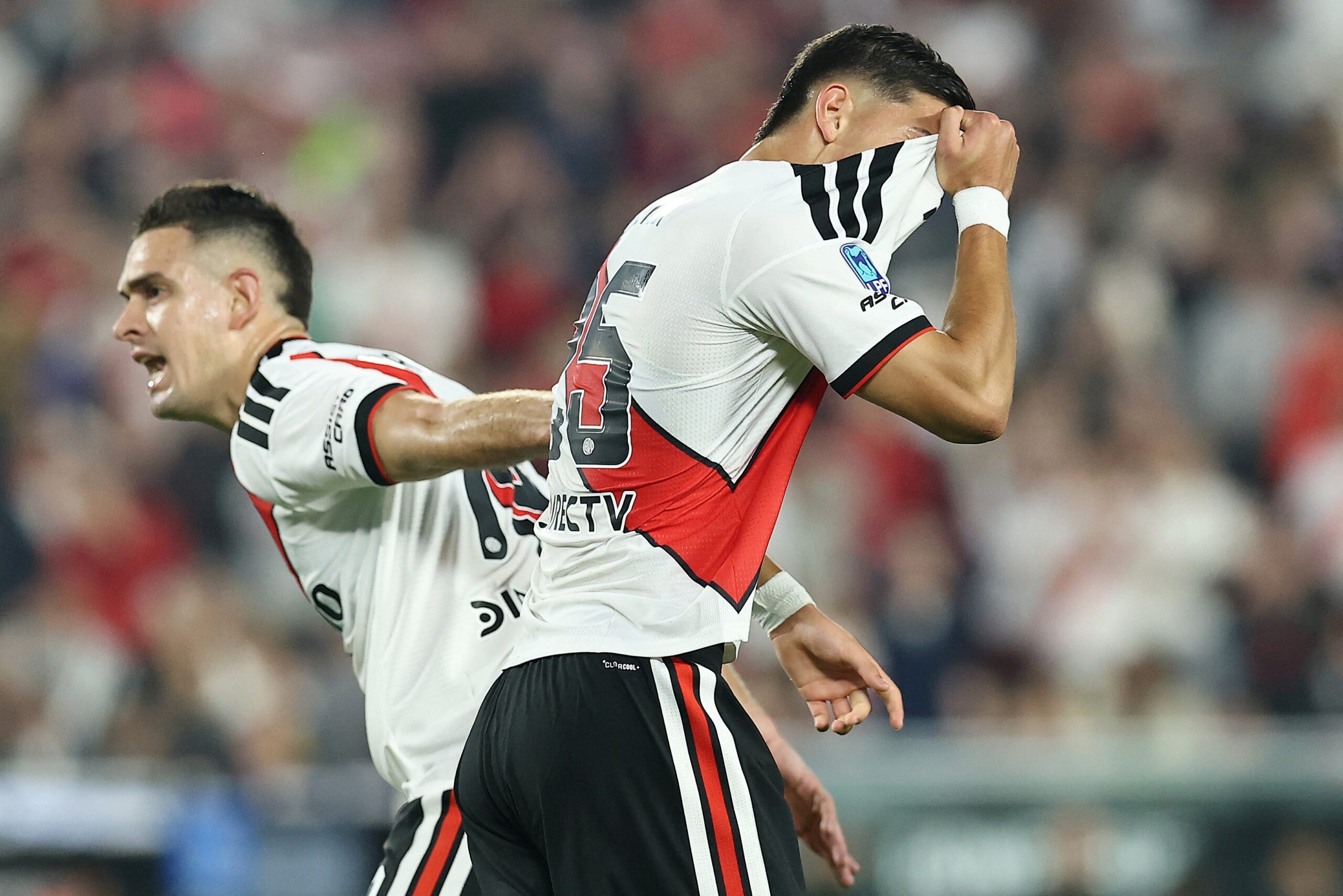Perto de Almada, River Plate perde o quarto jogo seguido e aumenta pressão sobre Coudet