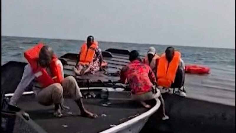 Acidente com balsa em lago no Zimbábue deixa 44 mortos