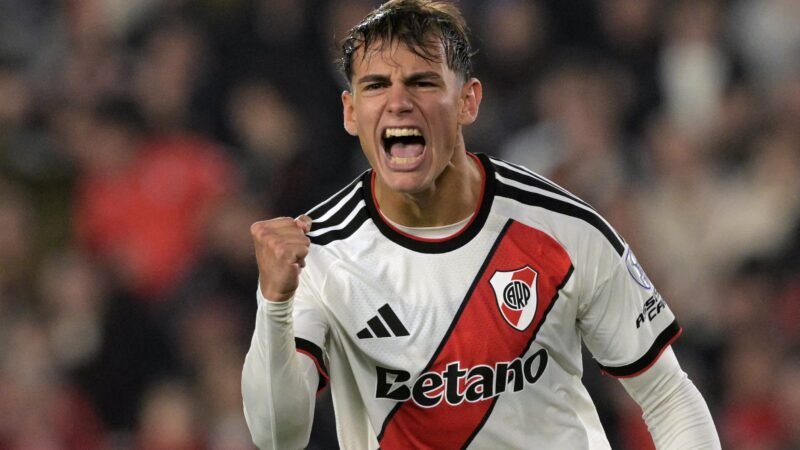 Flamengo tem mercado argentino como prioridade para encontrar reposição para o ataque