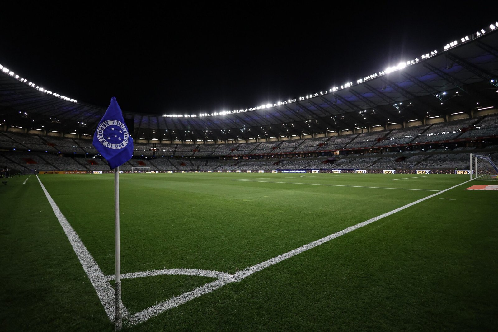Cruzeiro x Flamengo: onde assistir ao vivo, horário e escalações