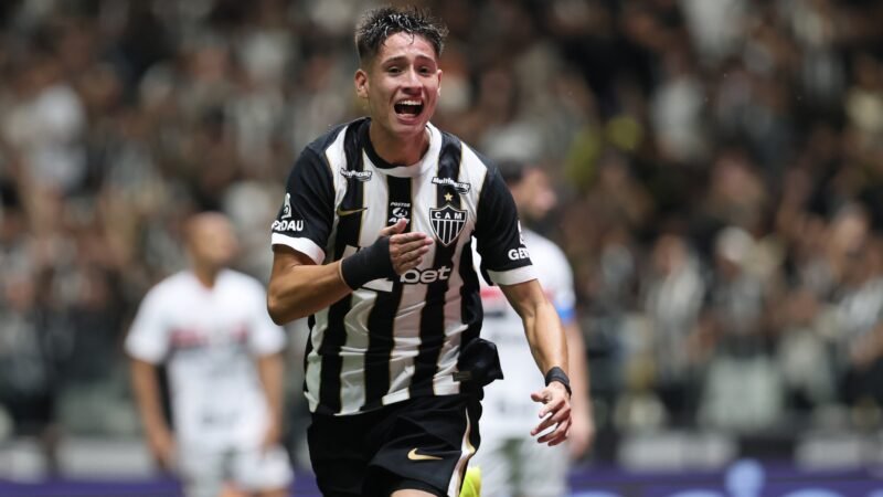 Atlético-MG oficializa negociação de Iván Román com clube chileno; veja detalhes