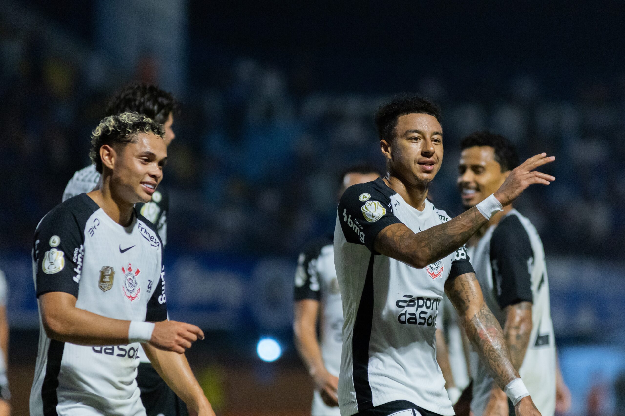 Contra o Inter, Corinthians tenta aumentar sequência de vitórias fora de casa na Copa do Brasil