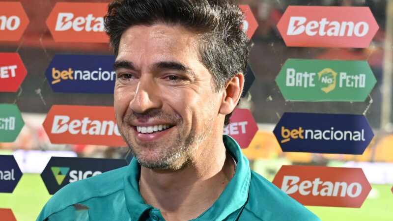 Abel diz que Palmeiras tem elenco de R$ 1,4 bilhão: “Deve ser exemplo para boa parte dos clubes”