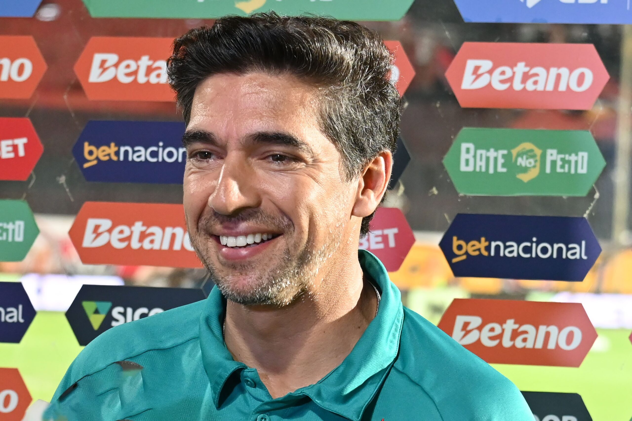 Abel diz que Palmeiras tem elenco de R$ 1,4 bilhão: “Deve ser exemplo para boa parte dos clubes”