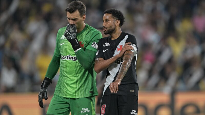Atuações do Vasco: Léo Jardim vai bem, e Rique e Cuiabano são os piores em empate; dê suas notas