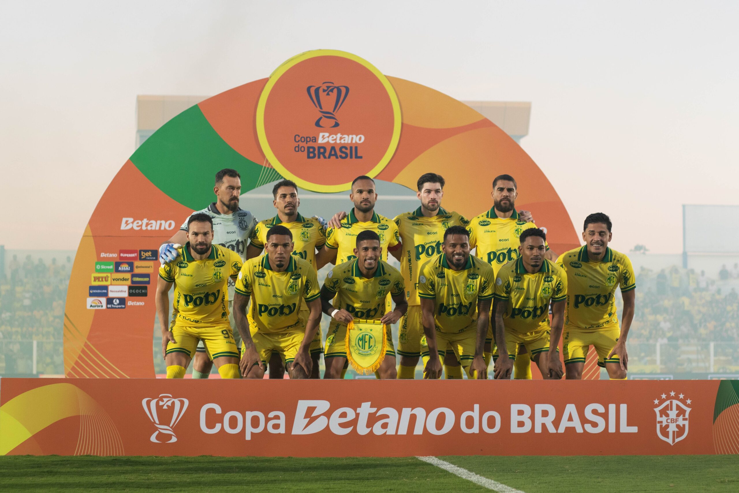 Atuações do Mirassol: falha de Denilson custa caro, e Leão cede empate ao Grêmio; dê suas notas