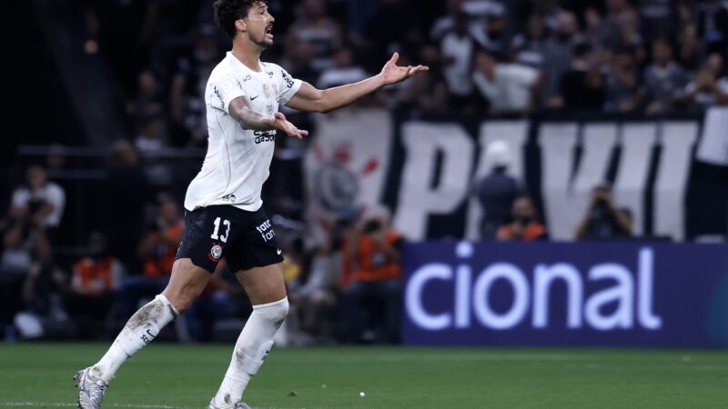 Gustavo Henrique pede desculpas por eliminação do Corinthians na Copa do Brasil: “Não pode parar”