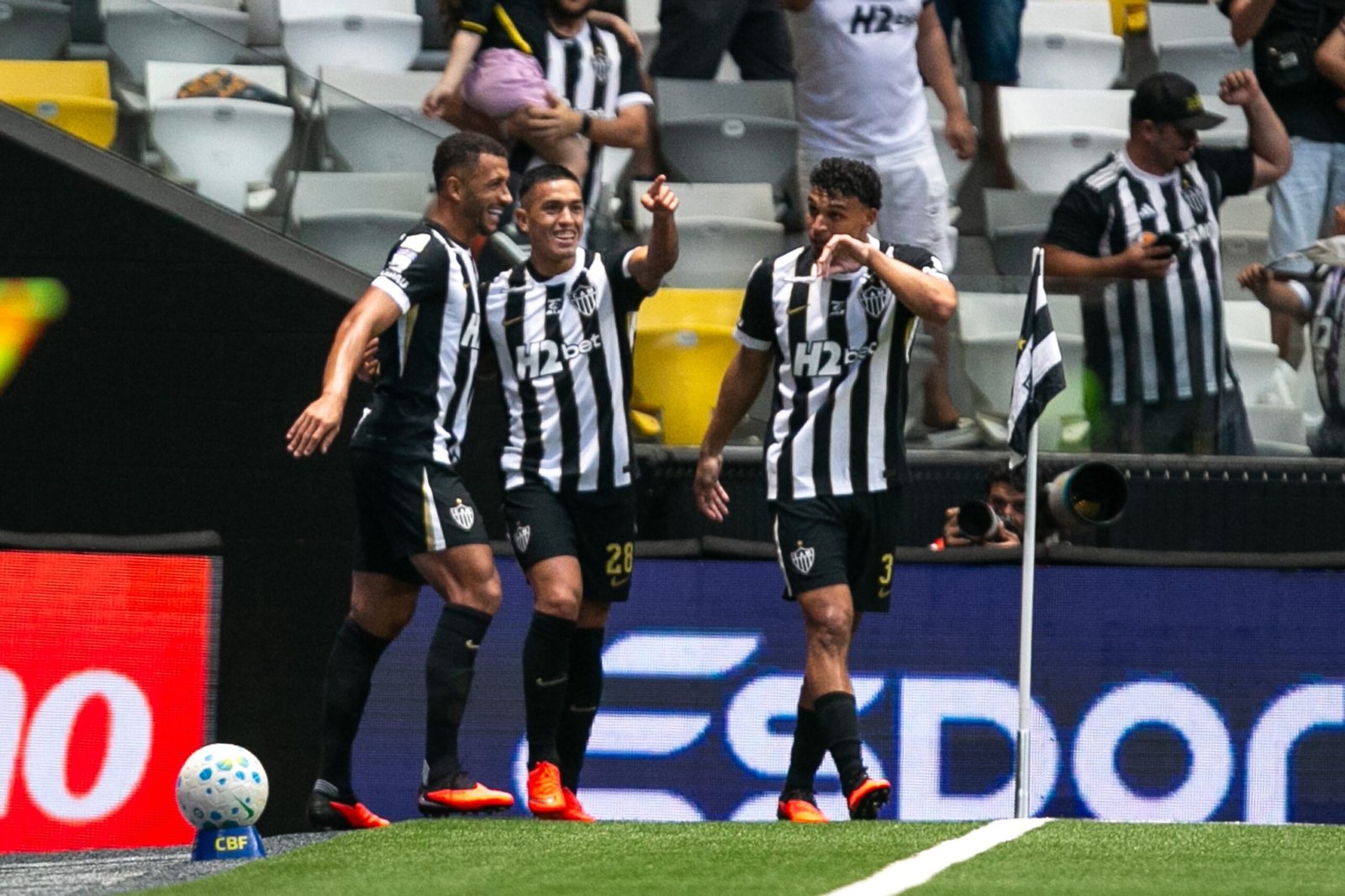 Análise: Atlético-MG vence Grêmio com facilidade e mostra futebol que faz jus à fase invicta