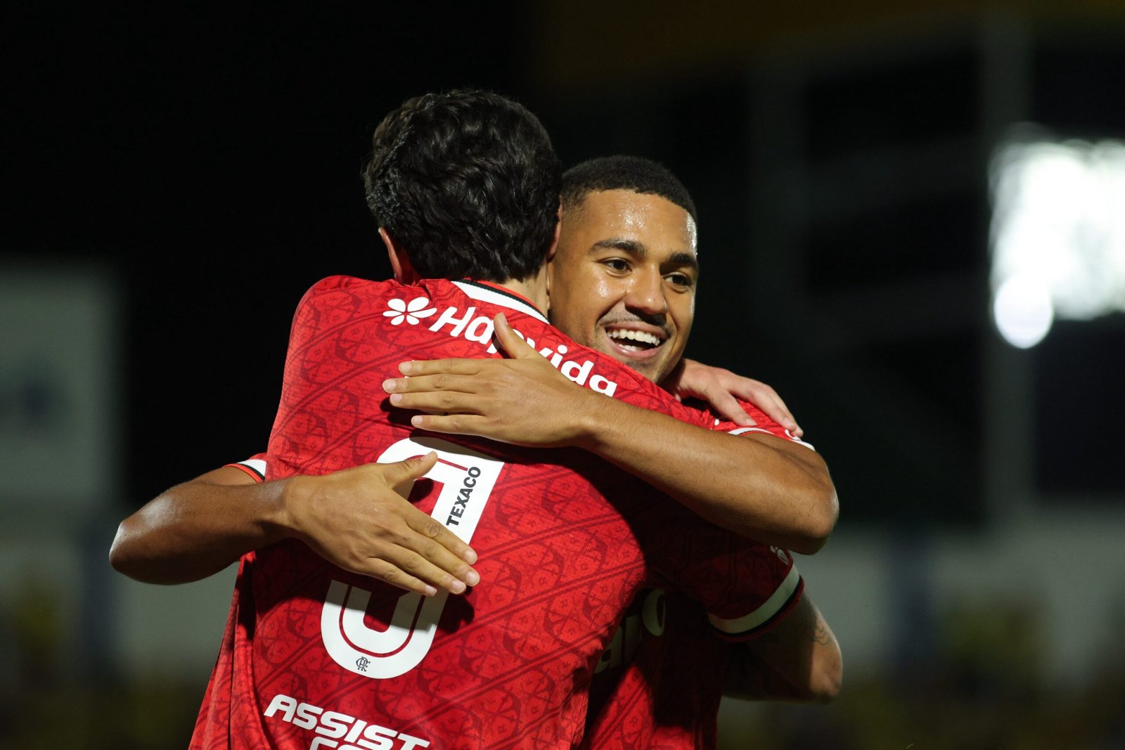 Cartola: Dupla do Flamengo vai bem na #23, e Especialista faz 30 pontos a mais do que os Mais Escalados