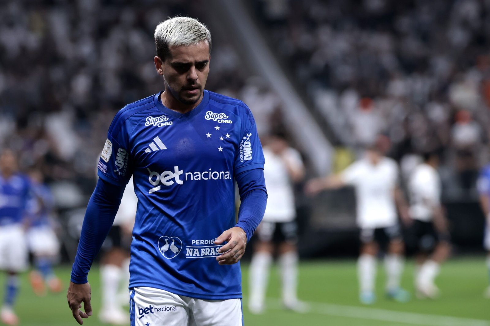 Fagner reencontra Corinthians pelo Cruzeiro e desabafa: “Me pediram para sair por telefone”
