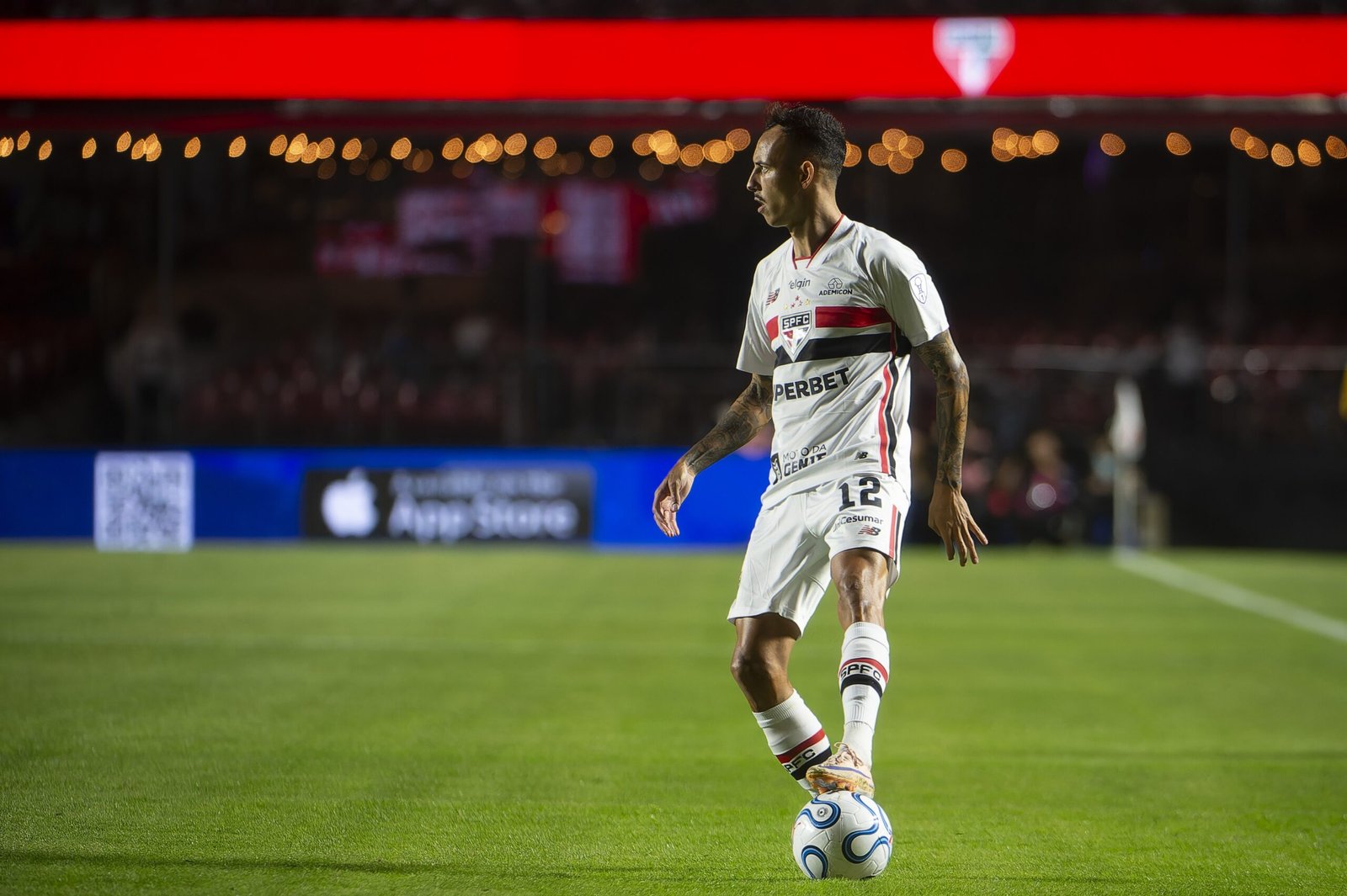 Iago se aproxima de marca que não alcança desde 2024 e acirra disputa no São Paulo