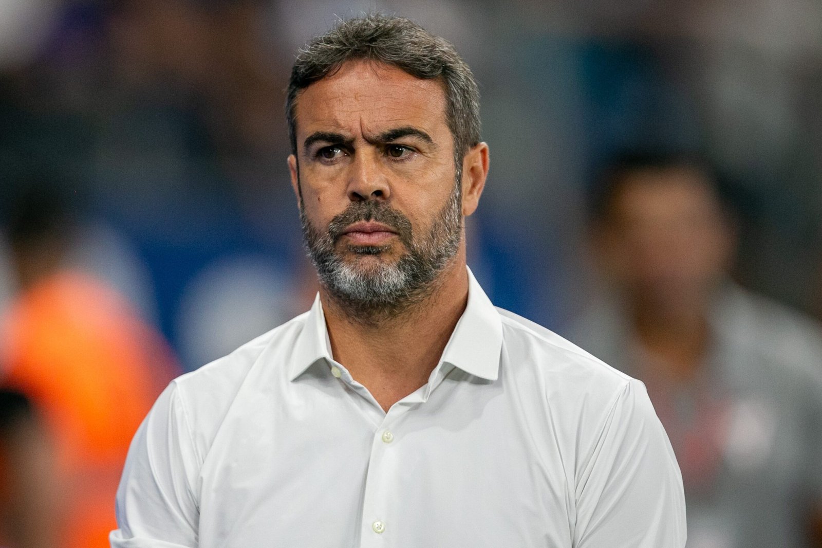 Artur Jorge revela reunião no Cruzeiro e se derrete por Matheus Pereira: “Melhor do Brasileiro”