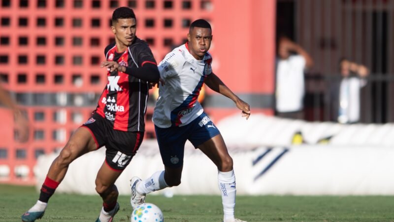 Análise: Vitória desmonta no Barradão e sucumbe à pressão do clássico em derrota para o Bahia