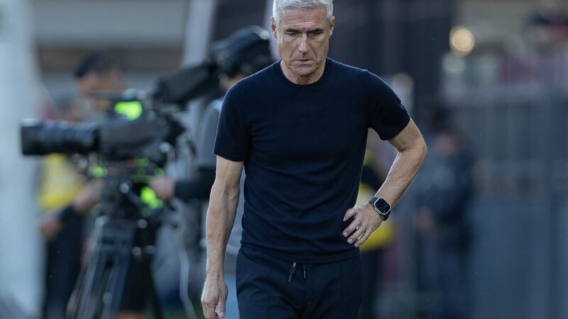 Análise: derrota do Grêmio para o Bragantino deixa Luís Castro na corda bamba antes de Gre-Nais