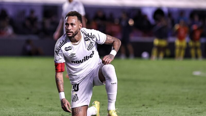 Santos fecha acordo com Neymar para parcelar dívida de imagem em até 80 meses