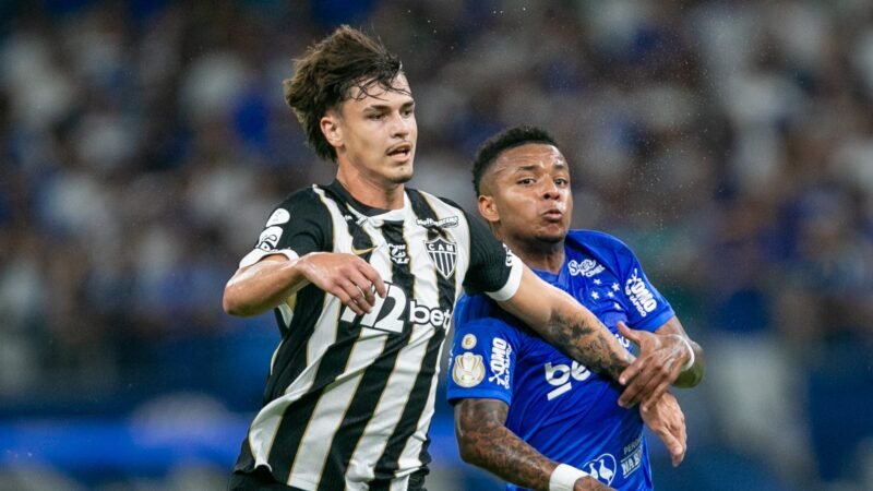 Substituto de Ruan, Vitão torceu pelo Atlético-MG no Marrocos e viu família se emocionar em clássico