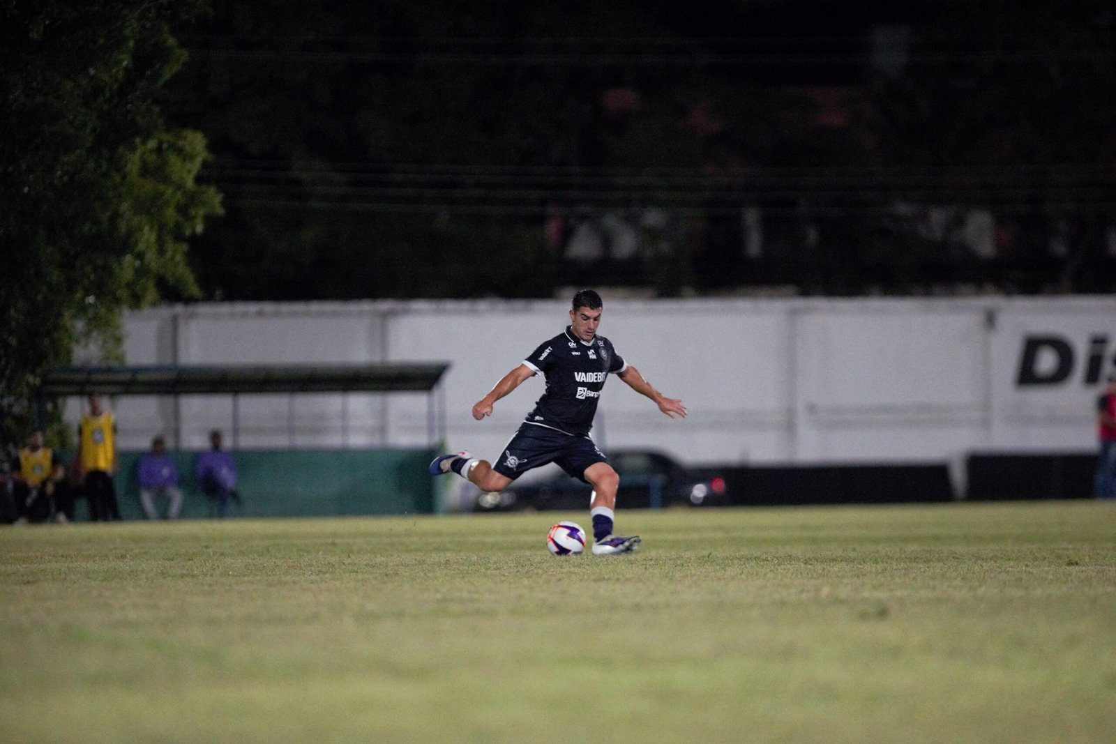 Remo anuncia saída de atacante que fez apenas sete jogos pelo clube