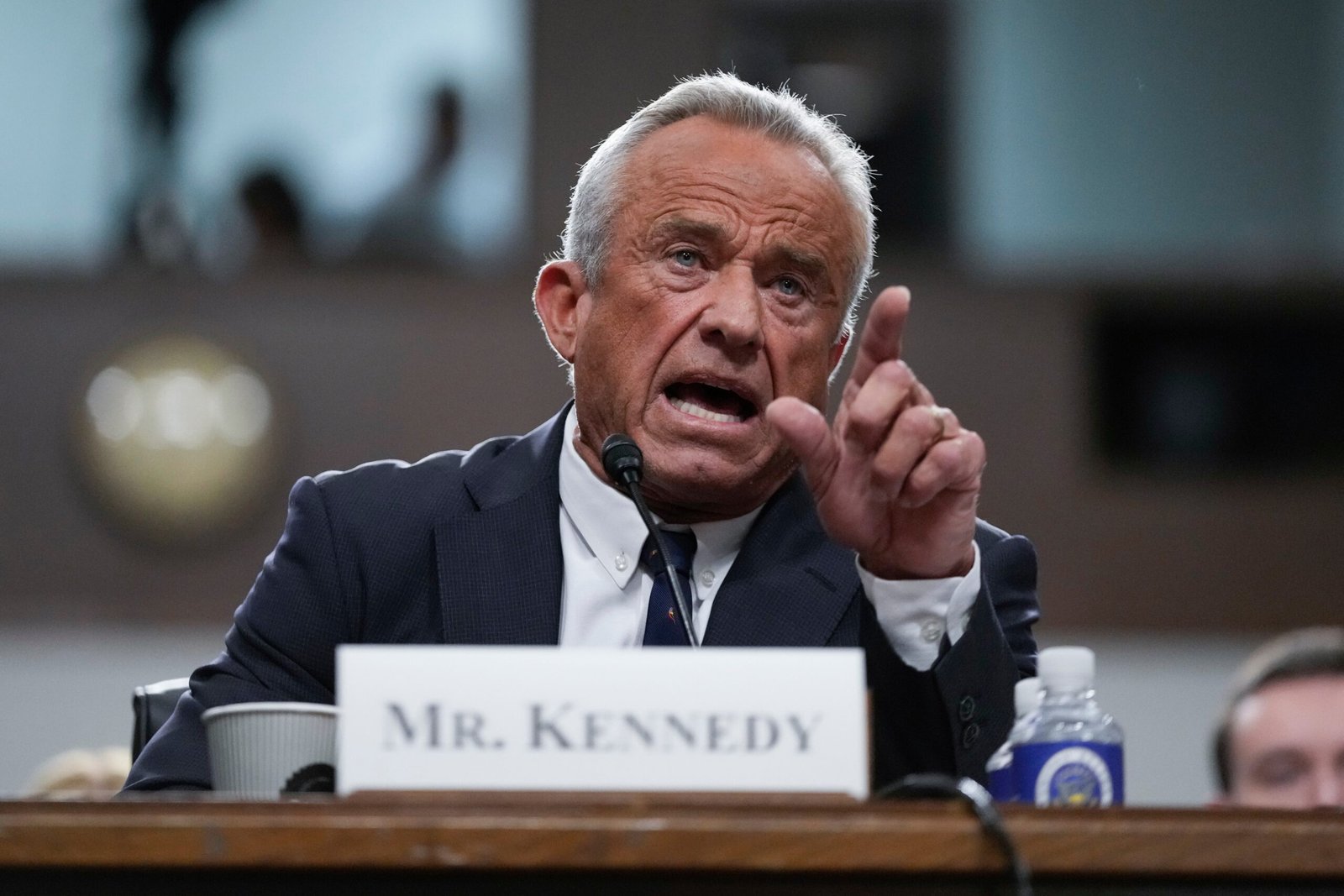 Robert F. Kennedy Jr. mentiu ao Congresso americano sobre viagem para contestar vacinas, diz agência