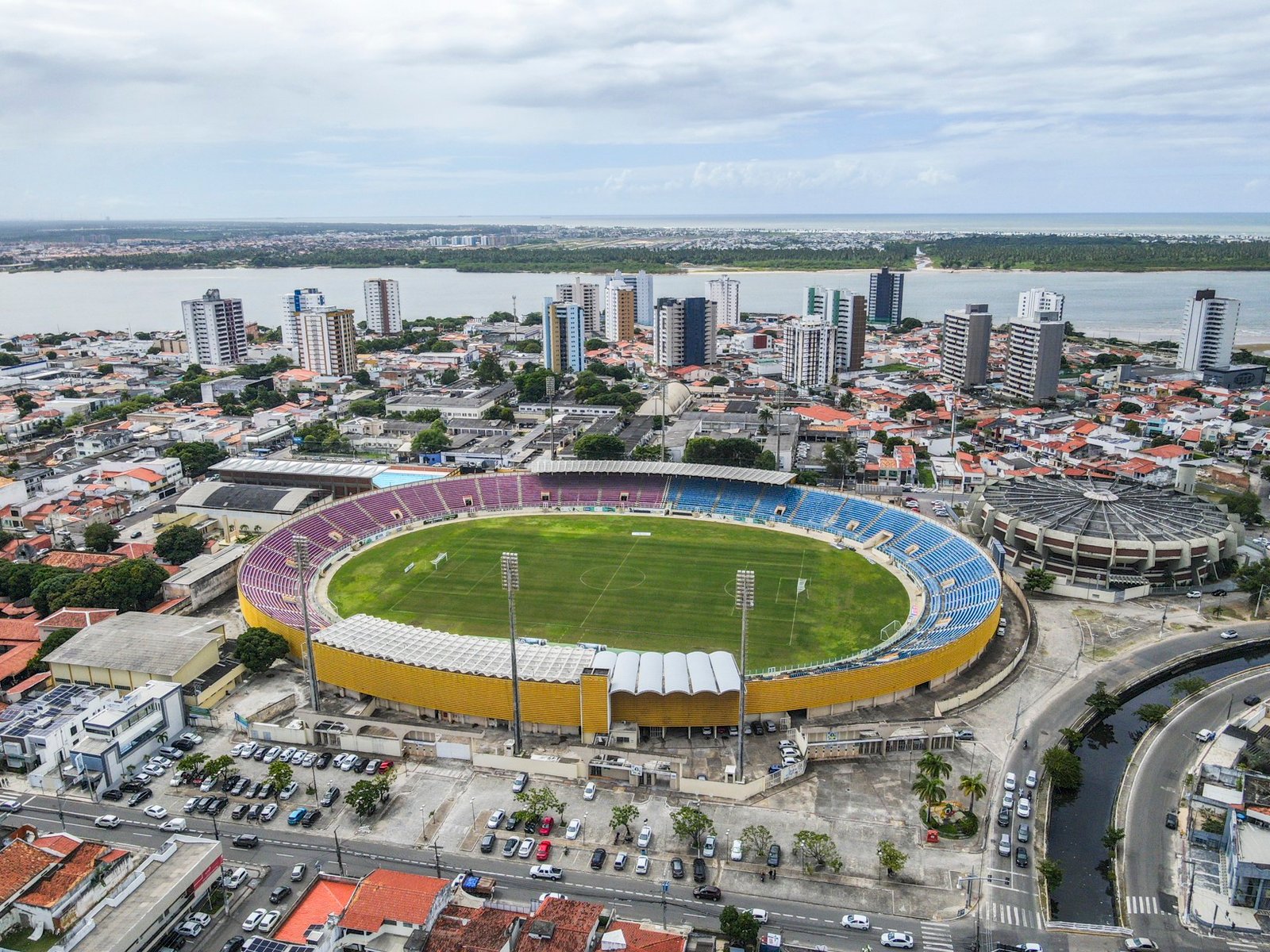 Confiança x Anápolis: onde assistir ao vivo, horário e escalações