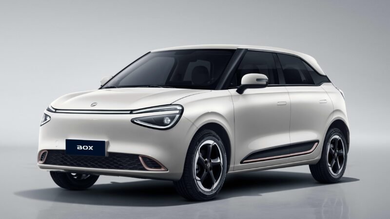 Chinesa DFM chega ao Brasil com hatch e SUV elétricos para rivalizar com BYD e GWM
