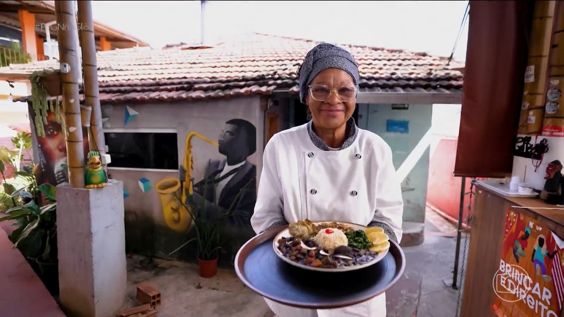 De saladas à feijoada vegana: restaurante na periferia de SP fatura R$ 40 mil com comida saudável