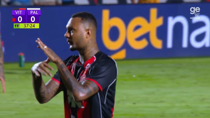 Vitória x Palmeiras: Cacá, Luan Cândido e Fábio Mota são denunciados  no STJD