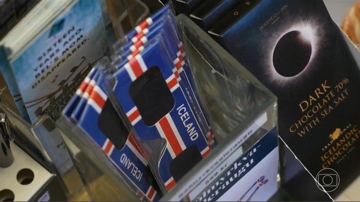 Óculos especiais para ver eclipse solar se esgotam na Europa antes de fenômeno raro