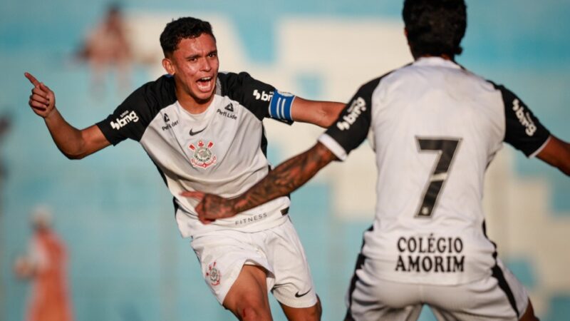Corinthians vence o União Suzano e segue líder no Paulista Sub-20