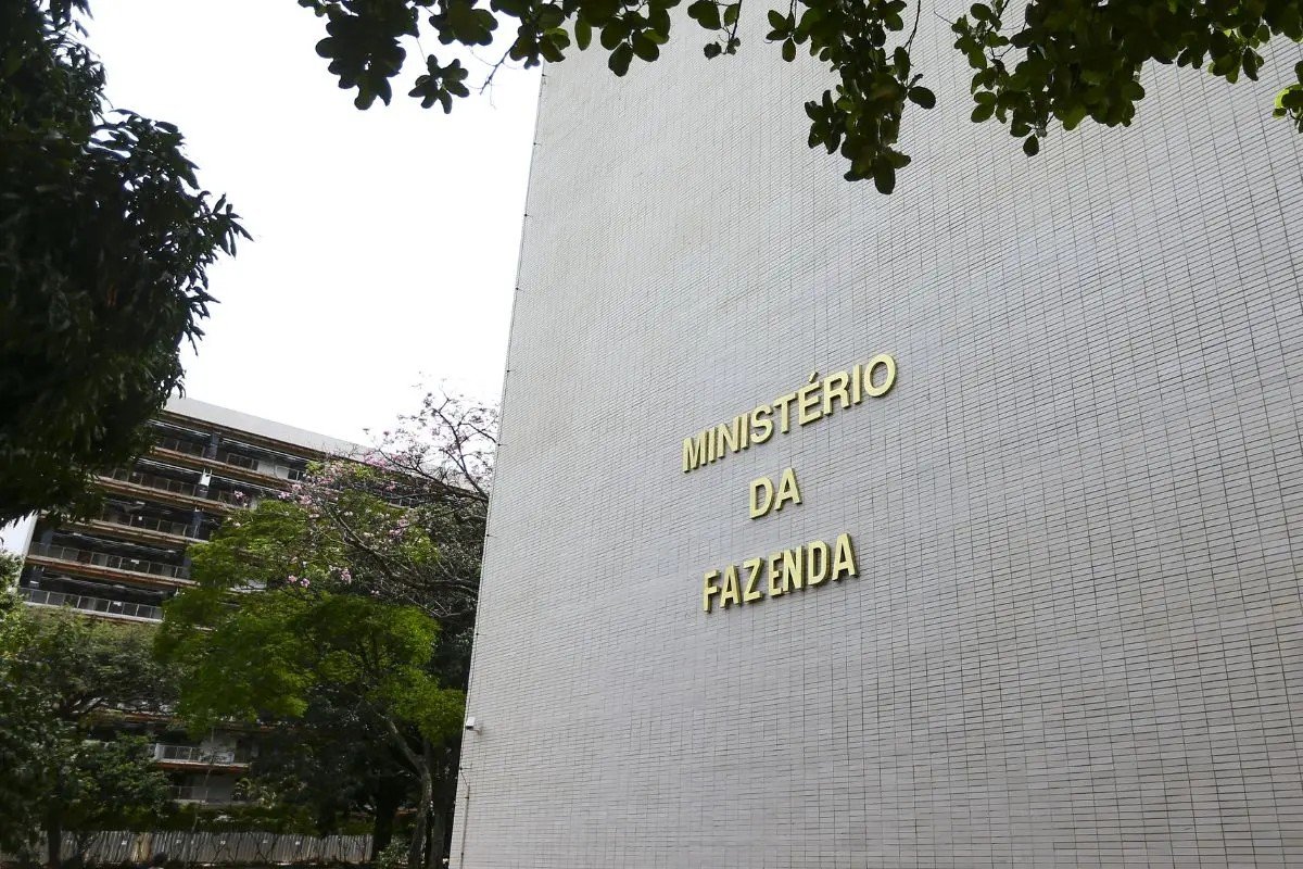 Contas do governo registraram um superávit primário de R$ 10,8 bilhões em julho