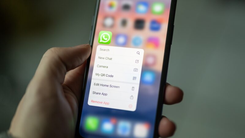 Usuários do WhatsApp relatam conta bloqueada pela plataforma