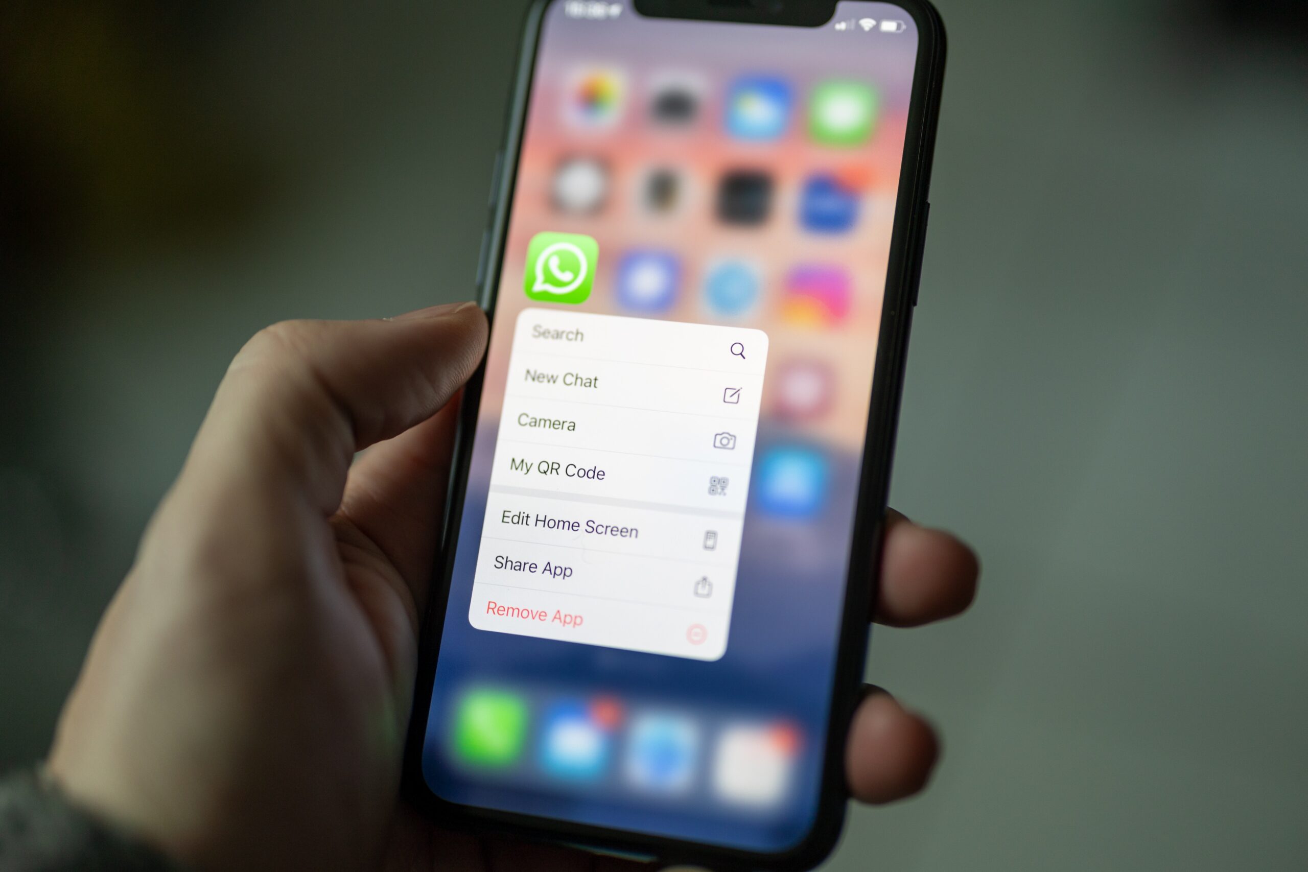 Usuários do WhatsApp relatam conta bloqueada pela plataforma