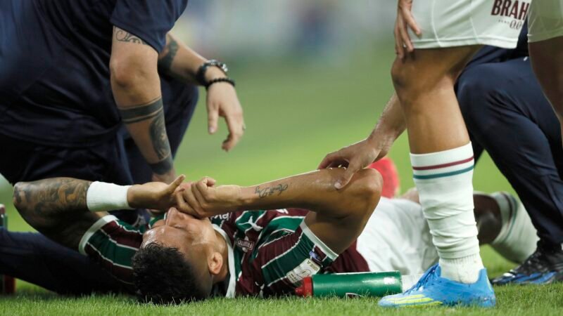 Zagueiro Millán volta a ser relacionado no Fluminense após lesão; veja lista completa para jogo contra o Palmeiras