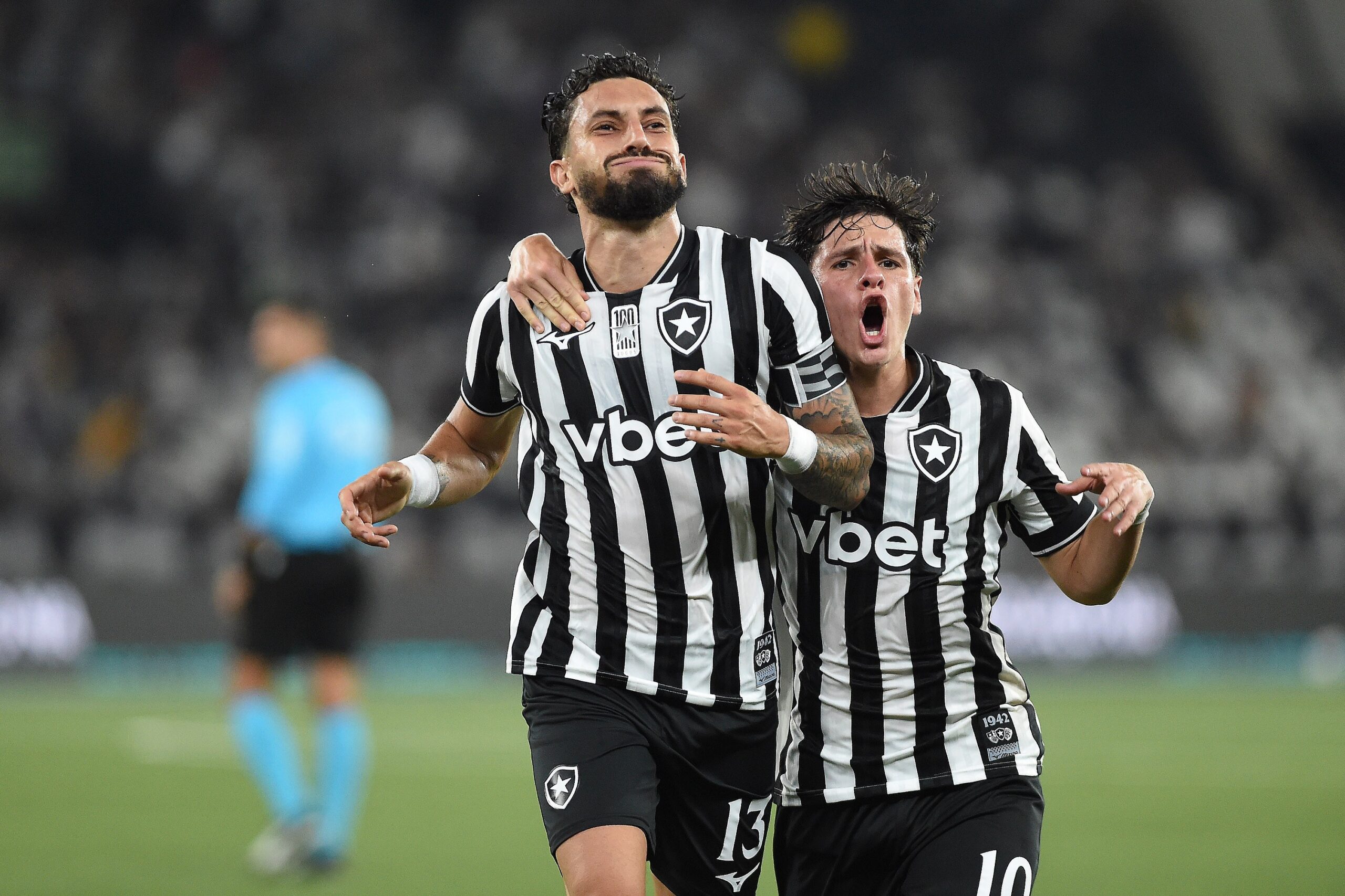 Atuações do Botafogo: Montoro vai bem, e Telles faz golaço em empate; dê suas notas